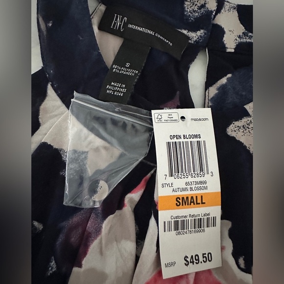 INC International Concepts Pink & Blue Floral Keyhole Top NWT Size Small - Picture 2 of 3